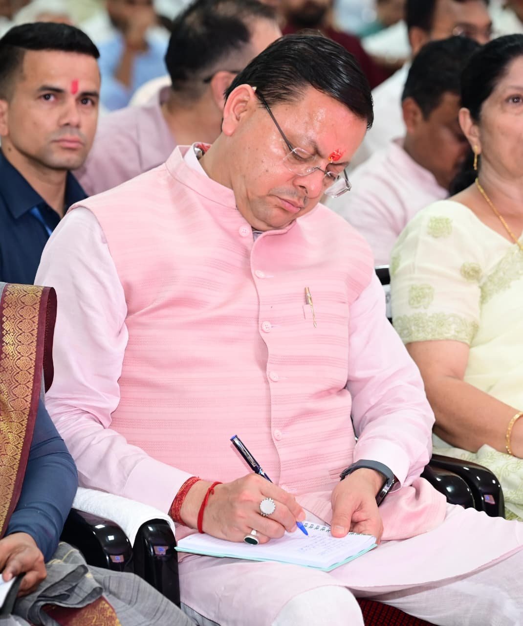 प्रधानमंत्री ने अपने संबोधन में नागरिकों को राष्ट्र निर्माण में सक्रिय भागीदारी का संदेश दिया